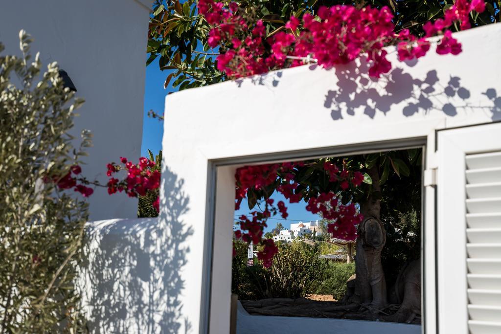 Ibizazen Hotel Santa Eularia des Riu Ngoại thất bức ảnh