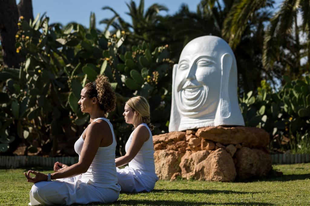 Ibizazen Hotel Santa Eularia des Riu Ngoại thất bức ảnh