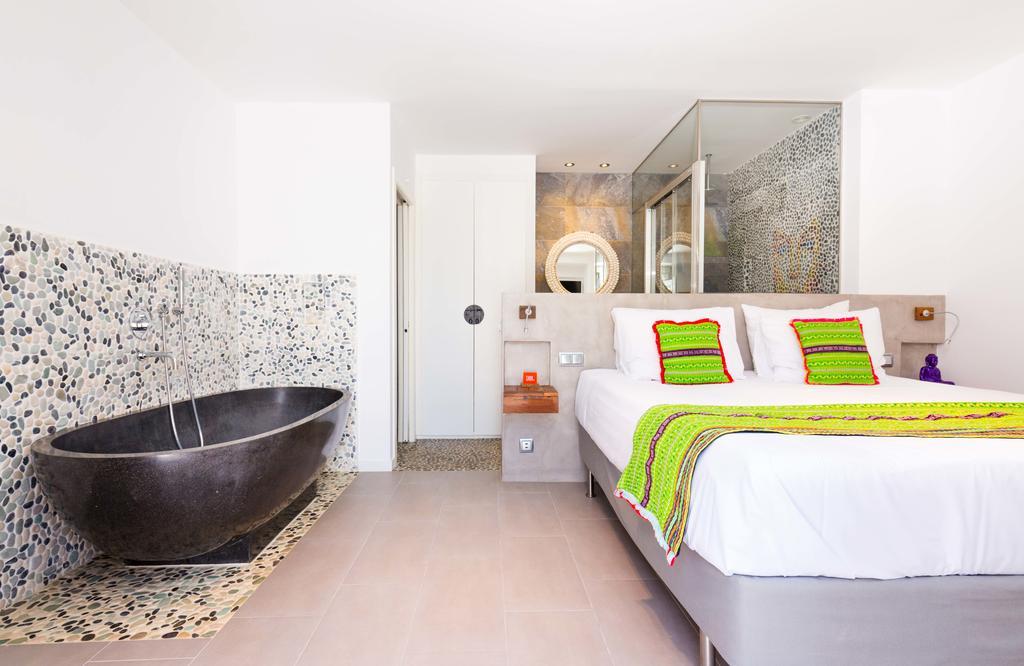 Ibizazen Hotel Santa Eularia des Riu Ngoại thất bức ảnh