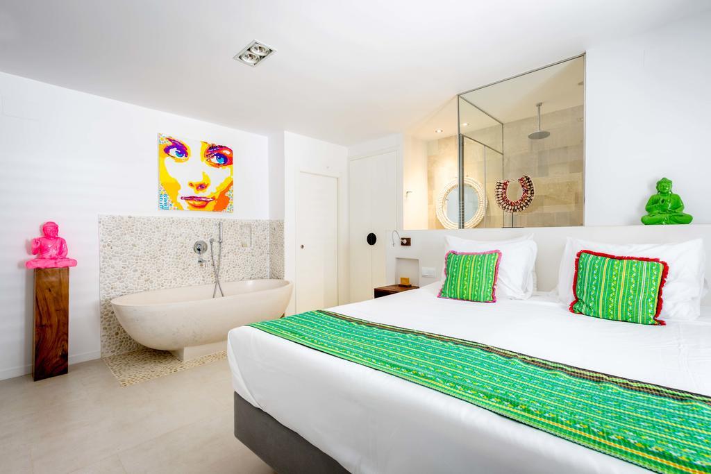 Ibizazen Hotel Santa Eularia des Riu Ngoại thất bức ảnh