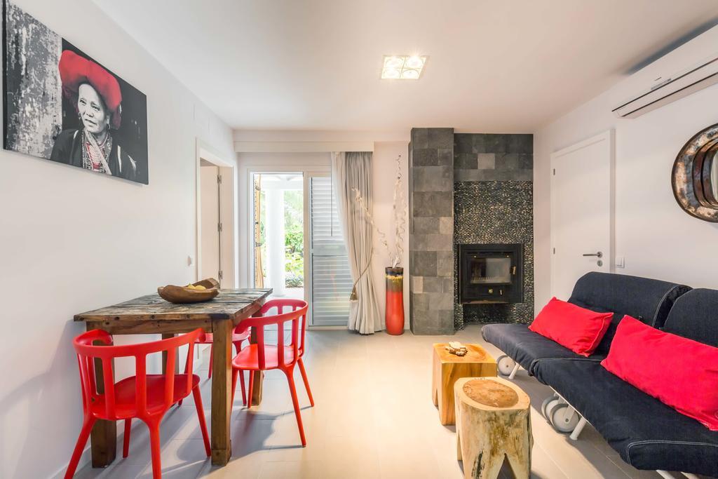 Ibizazen Hotel Santa Eularia des Riu Ngoại thất bức ảnh