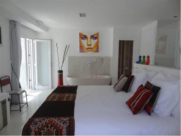 Ibizazen Hotel Santa Eularia des Riu Ngoại thất bức ảnh