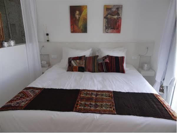 Ibizazen Hotel Santa Eularia des Riu Ngoại thất bức ảnh