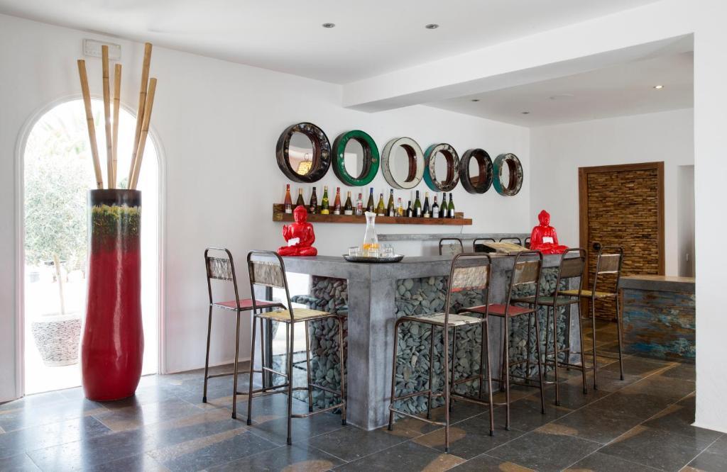 Ibizazen Hotel Santa Eularia des Riu Ngoại thất bức ảnh